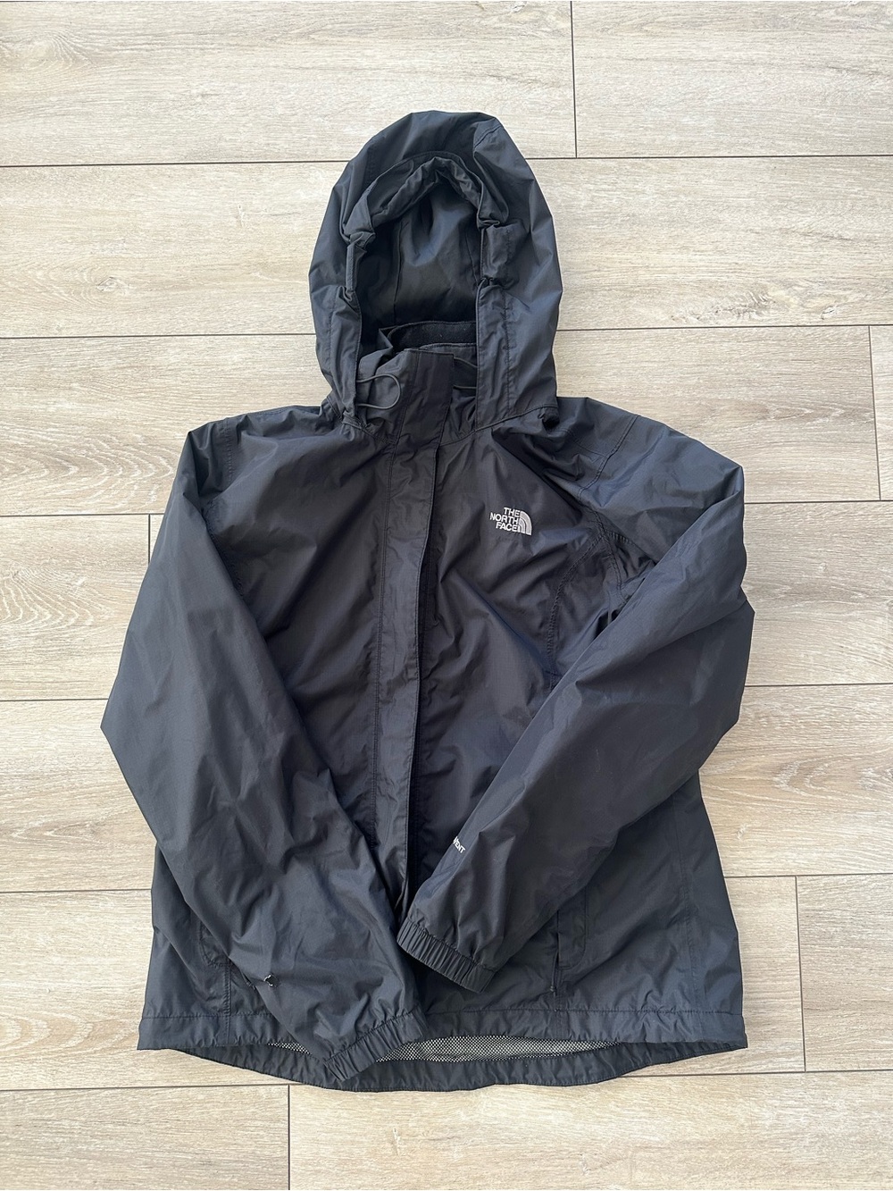 The North Face Black Mesh-Lined waterproof shell jacket UNISEX